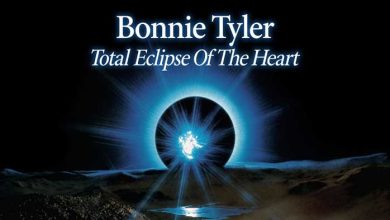 دانلود آهنگ انگلیسی Bonnie Tyler با نام Total Eclipse of the Heart + متن اصلی